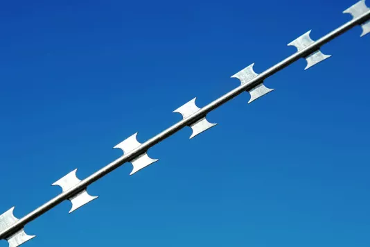 Razor wire based on a wire with a diameter of 2.2 mm